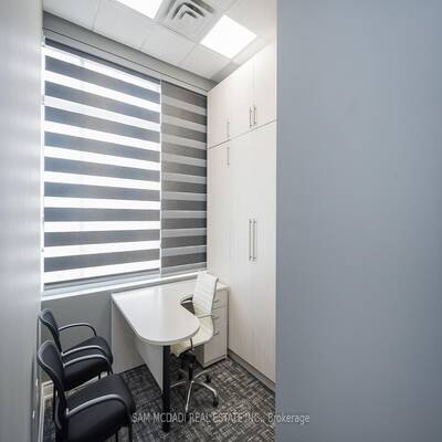 commercial investment 710 sq ft unit Erin Mills Commercial Centre