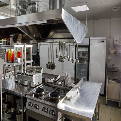 Turnkey Restaurant in the Heart of Richmond（1440 4771 MCCLELLAND AVENUE）