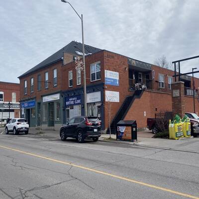 Prime Commercial Building in FAST Growing Newcastle @ 75 King Avenue!