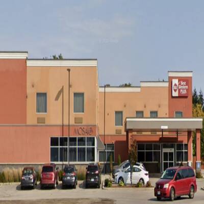 Hotel For Sale 1 hrs from GTA West