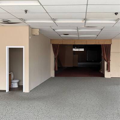 5,000 SQ FT Commercial Unit For Lease in Scarborough