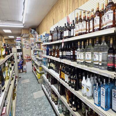 High Volume LCBO agency Convenience near London - Busy & Profitable!