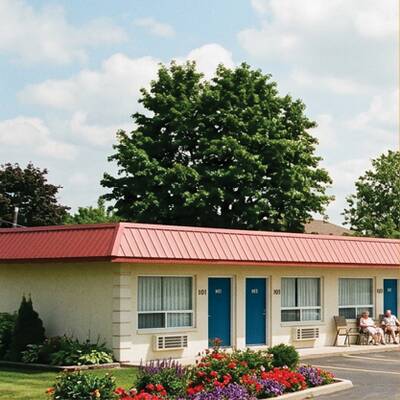 Established Motel for Sale in Niagara Falls - Great Opportunity