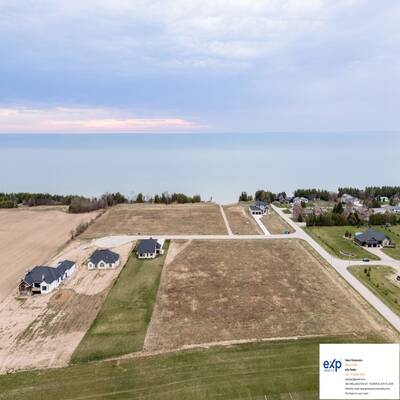Residential Lots overlooking Lake Huron For Sale