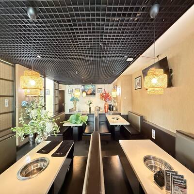 Award-winning the Best Vietnamese Restaurant Franchise Opportunity（2993 GRANVILLE STREET）