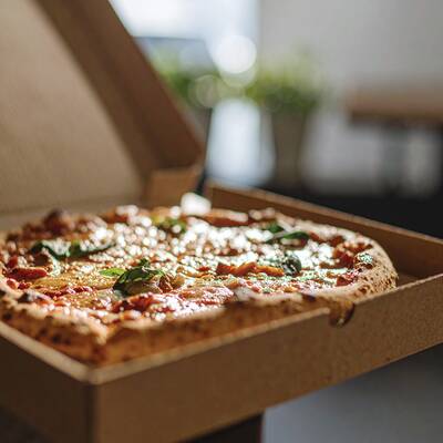Established Branded Pizza Restaurant For Sale in Mississauga