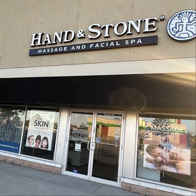 Hand and Stone Massage & Facial Spa For Sale in York Region