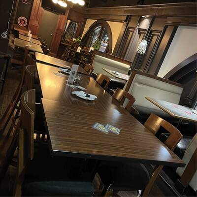 Bar and Grill in Newmarket For Sale