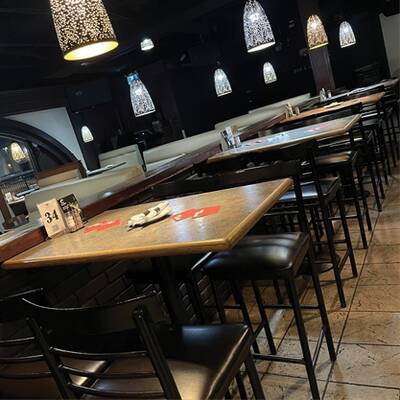 Bar and Grill in Newmarket For Sale