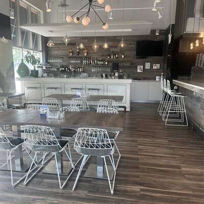 Vivo Pizza + Pasta For Sale in York Region