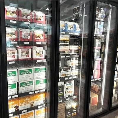Brand New Pet Retail Franchise For Sale in Prime Mississauga Location