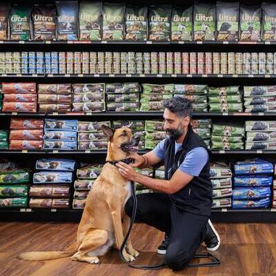 Established Bosley's by Pet Valu Pet Store Franchise Opportunity Available In Comox, BC