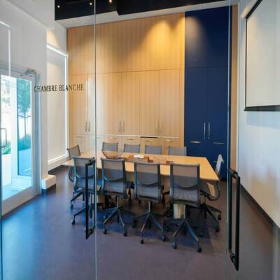 Beautifully designed art gallery exhibition space and tea house (120/130 6888 River Road)