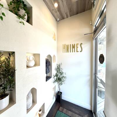 Established Restaurant & Bar for Sale(6459 VICTORIA DRIVE)