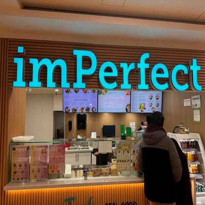 imPerfect Fresh Eats The Shops at Pickering City Centre