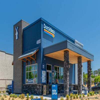 SINGLE TENANT - NATIONAL CHAIN - GREAT LOCATION - CAN AQUIRE AT 6% CAP - ASKING 1.6 Million - 401 EAST