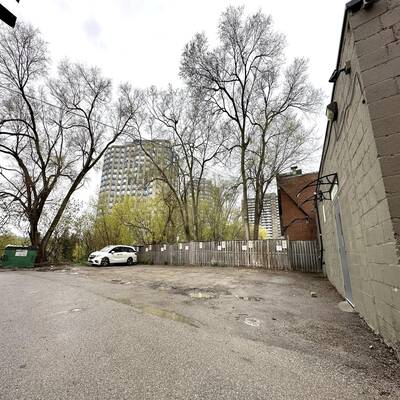 Property For Sale in Toronto, ON